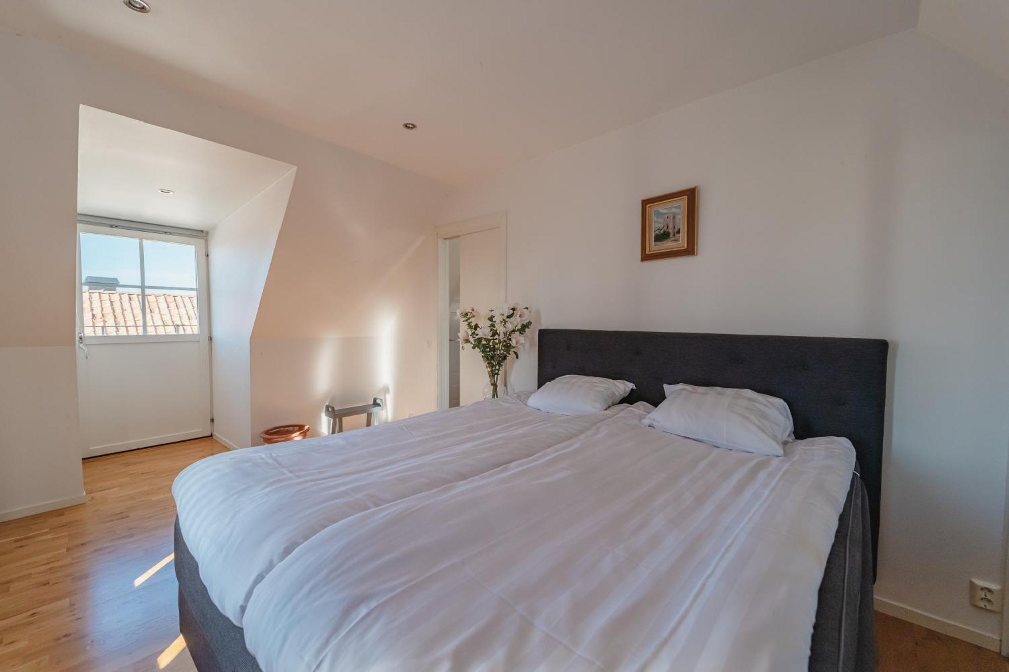 Oesterport - Visby Laegenhetshotell Zimmer foto
